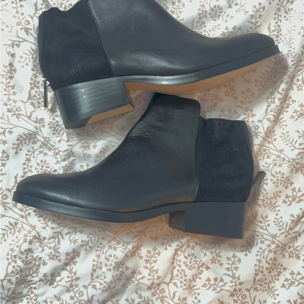 New Cole Haan Black Ankle Boots 7us